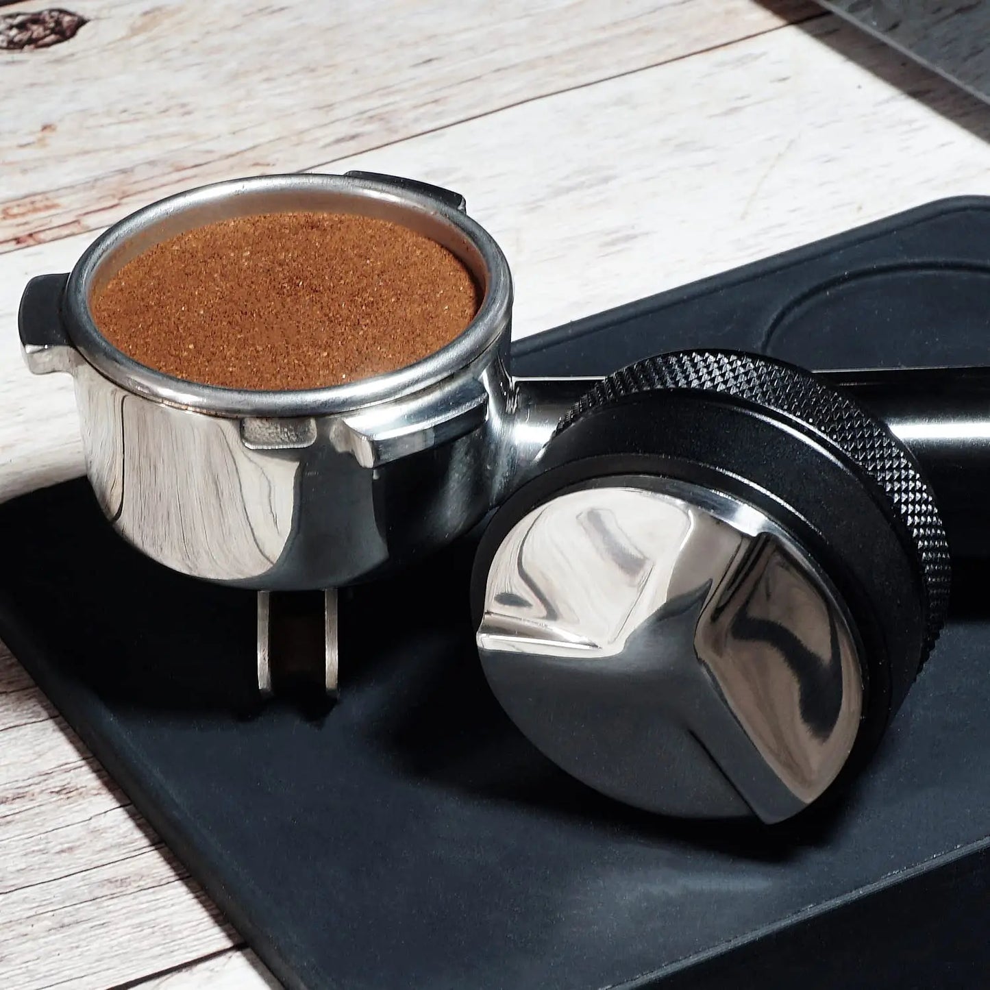 Coffee distributor